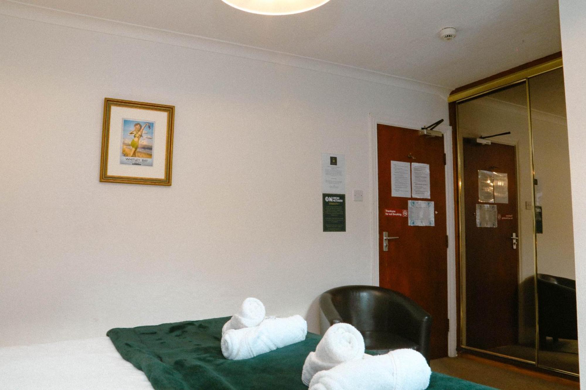 The Mayfield Apartment Hotel Sunderland  Bagian luar foto